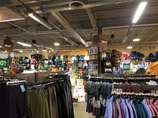 Outdoor Sports Store «Eastern Mountain Sports», reviews and photos, 3349 Monroe Ave, Rochester, NY 14618, USA