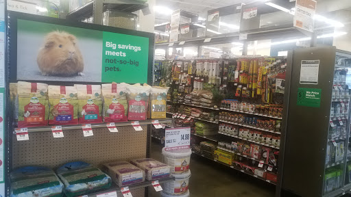 Pet Supply Store «Pet Supplies Plus», reviews and photos, 9 Waukegan Rd, Deerfield, IL 60015, USA