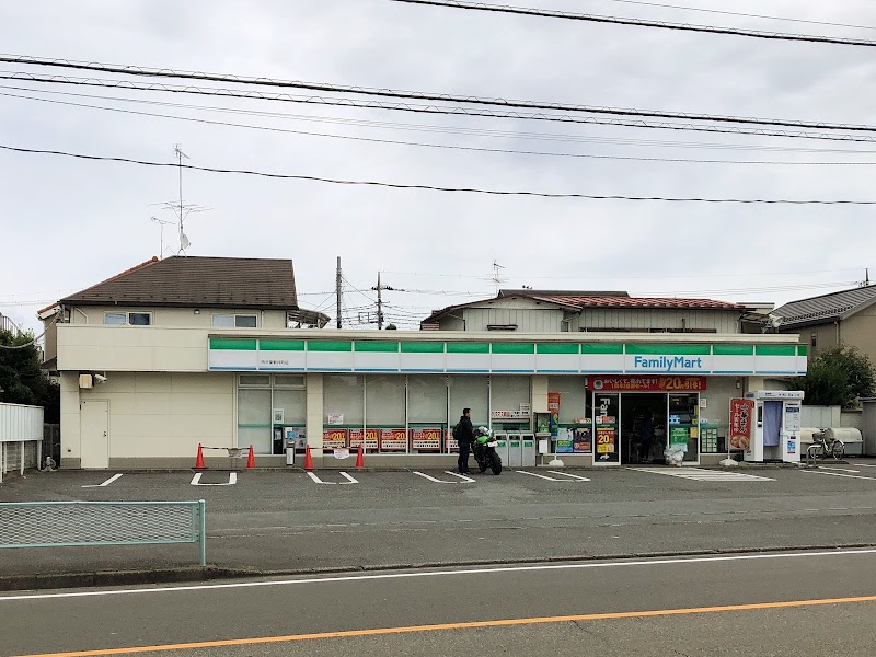 ファミリーマート 所沢東新井町店