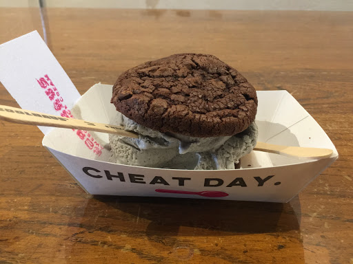 Ice Cream Shop «Coolhaus», reviews and photos, 59 E Colorado Blvd, Pasadena, CA 91103, USA