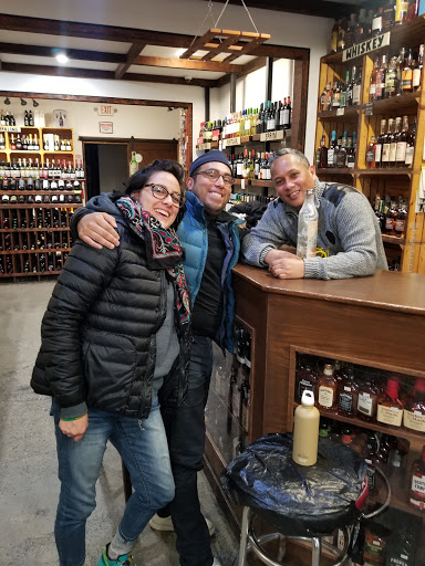 Liquor Store «B&S WINE AND SPIRITS», reviews and photos, 152 Wyckoff Ave, Brooklyn, NY 11237, USA