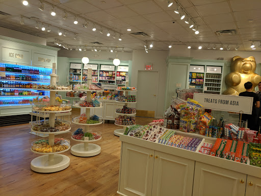 Shopping Mall «Westlake Center», reviews and photos, 400 Pine St, Seattle, WA 98101, USA