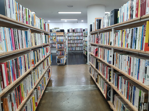 Second hand bookshops in Seoul