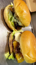 Photos du propriétaire du Restaurant de hamburgers Wolf Burger à Sens - n°1
