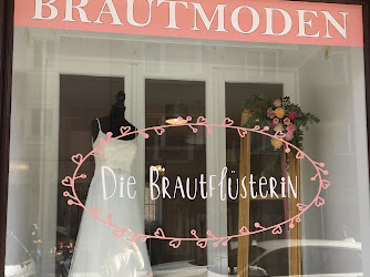 Die Brautflüsterin-Brautmode