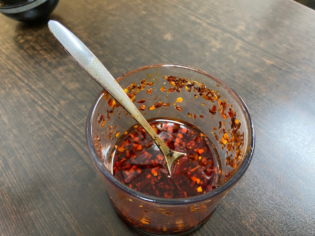 新港老店-和你見麵-豐原必吃大腸蚵仔麵線|推薦赤肉羹|銅板美食|推薦美食|必吃小吃|傳統美食推薦 的照片