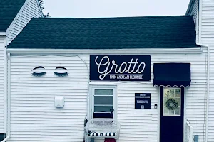 GROTTO skin and lash lounge image