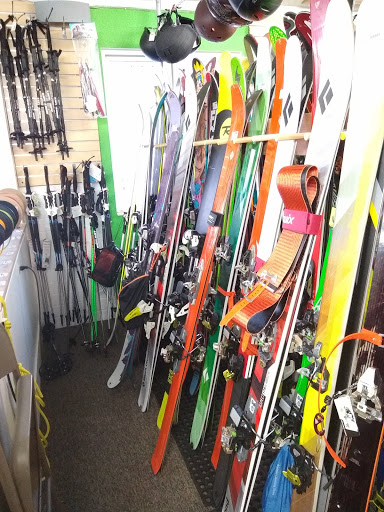 Outdoor Sports Store «The Gear Room», reviews and photos, 2258 Fort Union Blvd, Cottonwood Heights, UT 84121, USA