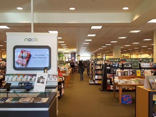Book Store «Barnes & Noble», reviews and photos, 3346 Reed St, Myrtle Beach, SC 29577, USA