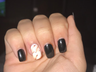 Kim’s Nail