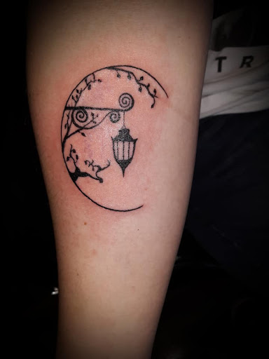 Explore royal tattoo ideas, creative tattoo ideas in Arcade, available at 98 South Tattoo and Piercing