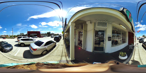 Vintage Clothing Store «Retromended Vintage», reviews and photos, 930 N Mills Ave, Orlando, FL 32803, USA