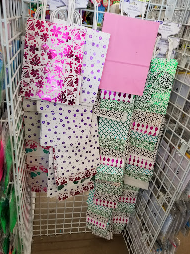 Shopping Mall «Shops at Vineyard Village», reviews and photos, 2800 Texas 121 Business, Euless, TX 76039, USA