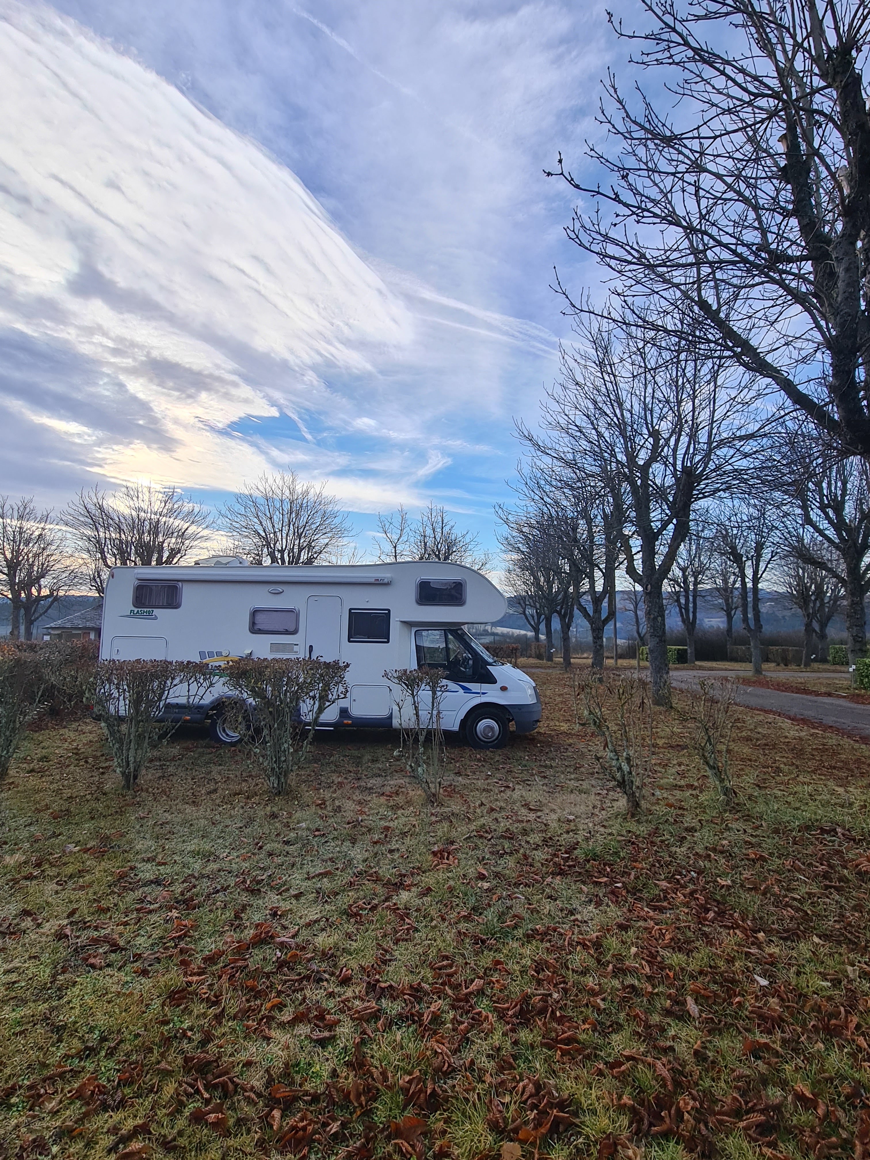 Photo n° 2 de l'avis de Campingcar_la_route_du_bonheur. fait le 02/01/2022 à 11:33