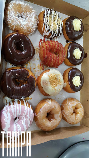Donut Shop «Craving Donuts», reviews and photos, 5220 S Dale Mabry Hwy, Tampa, FL 33611, USA