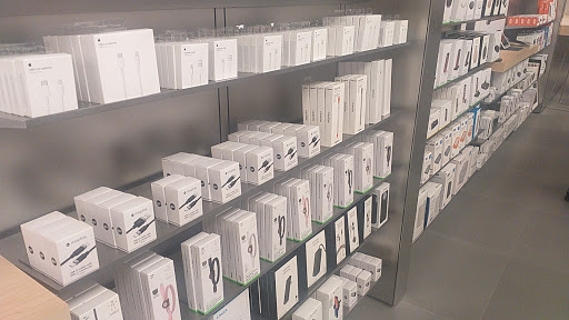 Computer Store «Apple Fair Oaks», reviews and photos, 11750 Fair Oaks Mall, Fairfax, VA 22033, USA