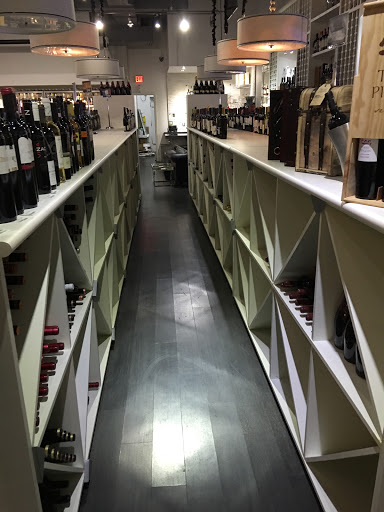 Liquor Store «Doral Wine & Spirits», reviews and photos, 10411 NW 41st St, Doral, FL 33178, USA