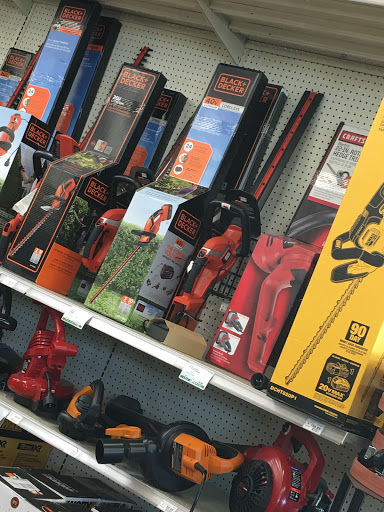 Hardware Store «Dale Hardware Inc», reviews and photos, 3700 Thornton Ave, Fremont, CA 94536, USA