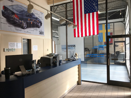 Volvo Dealer «Volvo Of Nashville», reviews and photos, 302 Murfreesboro Pike, Nashville, TN 37210, USA