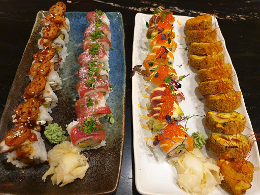 Hashi Restaurant Sushi & Nikkei Fusion