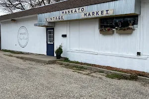 Mankato Vintage Market image