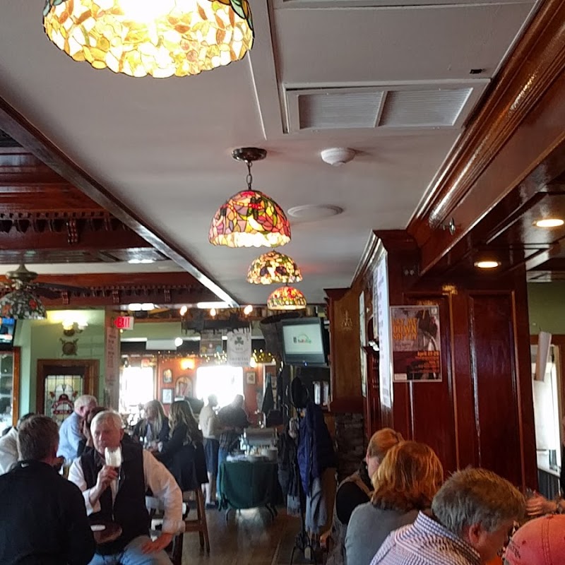 The Playwright Irish Pub Restaurant &Banquet Facility