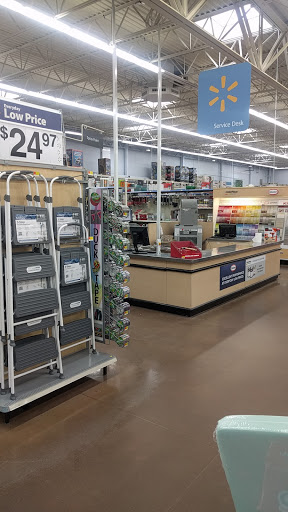 Department Store «Walmart Supercenter», reviews and photos, 632 Grassfield Pkwy, Chesapeake, VA 23322, USA