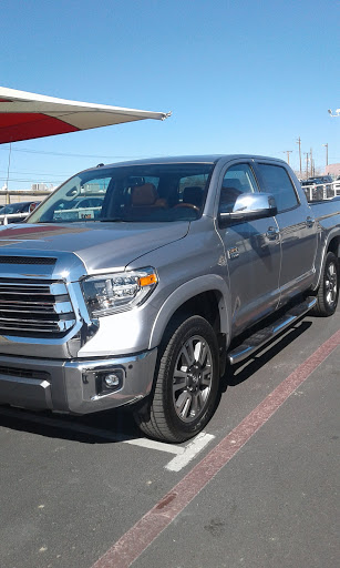 Used Car Dealer «FOX Toyota of El Paso», reviews and photos, 11165 Gateway Blvd W, El Paso, TX 79935, USA
