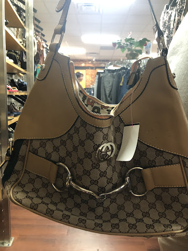 Thrift Store «Goodwill Boutique on First», reviews and photos, 2401 First St, Fort Myers, FL 33901, USA