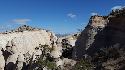 Cave Loop and Slot Canyon Trailhead - Kasha-Katuwe Tent Rocks National Monument