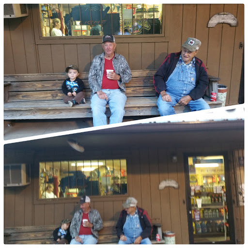Grocery Store «Ridge General Store», reviews and photos, 3275 TN-49, Charlotte, TN 37036, USA