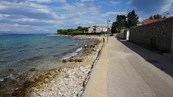 Φωτογραφία του Tratica beach με επίπεδο καθαριότητας πολύ καθαρό