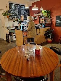 Atmosphère du Restaurant brunch Louisana, Coffee Shop & brunch à Lyon - n°3