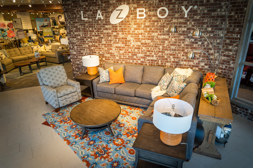 Furniture Store «La-Z-Boy Furniture Galleries», reviews and photos, 17400 NW Corridor Ct, Beaverton, OR 97006, USA