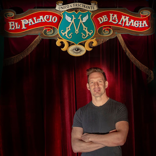 El Palacio de la Magia. Maximiliano Stia