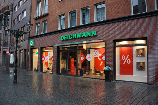 Läden, um weiße Stiefeletten für Damen zu kaufen Düsseldorf