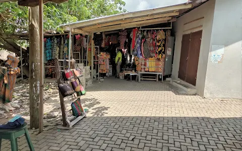 Aburi Crafts Village image