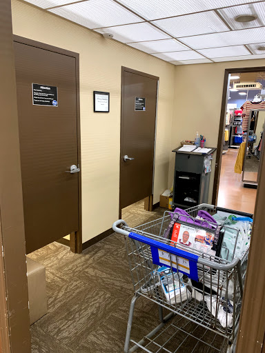 Grocery Store «Kroger Marketplace», reviews and photos, 635 Chestnut Dr, Walton, KY 41094, USA