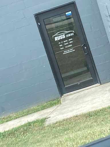 Auto Body Shop «Russ Auto Body & Towing», reviews and photos, 3434 Duck Creek Rd, Cincinnati, OH 45213, USA