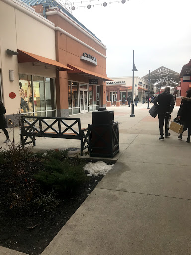 Clothing Store «Banana Republic», reviews and photos, 18 West Lightcap Rd, Pottstown, PA 19464, USA