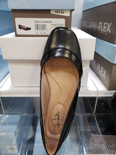 Clothing Store «K&G Fashion Superstore», reviews and photos, 3300 N Central Expy, Plano, TX 75074, USA