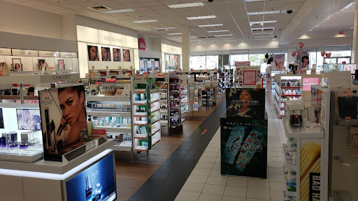 Hair Salon «Ulta Beauty», reviews and photos, 11850 Pines Blvd, Pembroke Pines, FL 33025, USA