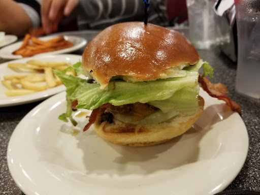 Shopping Mall «Monmouth Mall», reviews and photos, 180 New Jersey 35, Eatontown, NJ 07724, USA