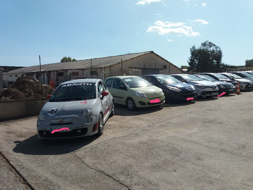 Photo 1 - AUTO CASSE MARANA