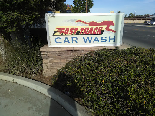 Fast Track Car Wash en Los Banos