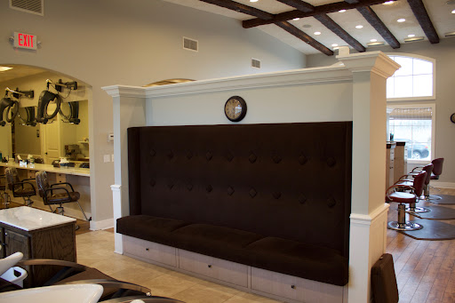 Beauty Salon «Red Cottage Salon & Spa», reviews and photos, 3974 IL-22, Long Grove, IL 60047, USA