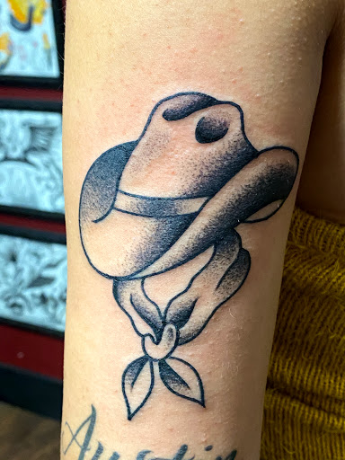 Tattoo Shop «Electric Hand Tattoo», reviews and photos, 913 Gallatin Ave, Nashville, TN 37206, USA