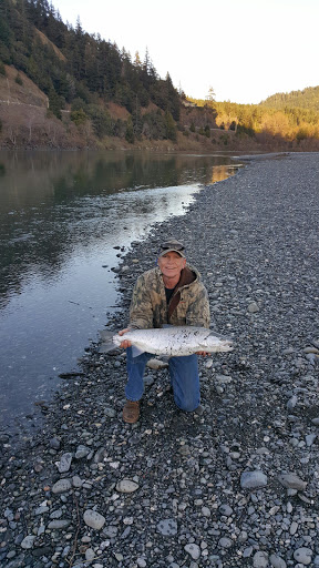 Sporting Goods Store «Chetco Outdoor Store», reviews and photos, 16220 W Hoffeldt Ln, Brookings, OR 97415, USA