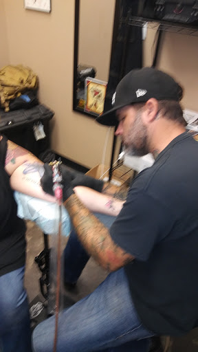 Tattoo Shop «Boss Frog Tattoos», reviews and photos, 4023 W University Dr, McKinney, TX 75071, USA