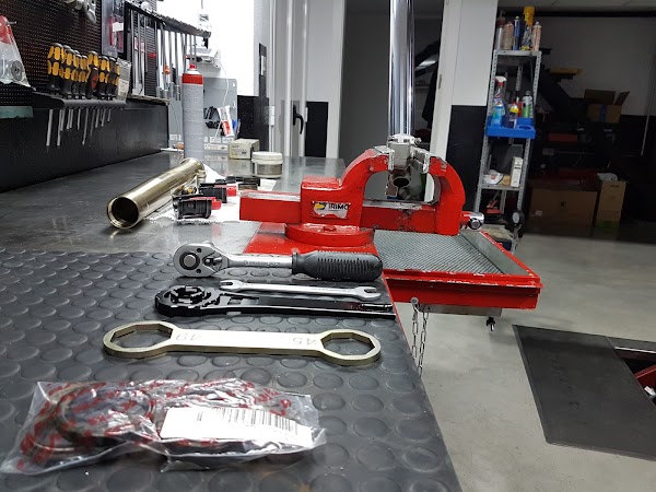 Imagen de NIETO HUELVA MOTOR (19 de 24)